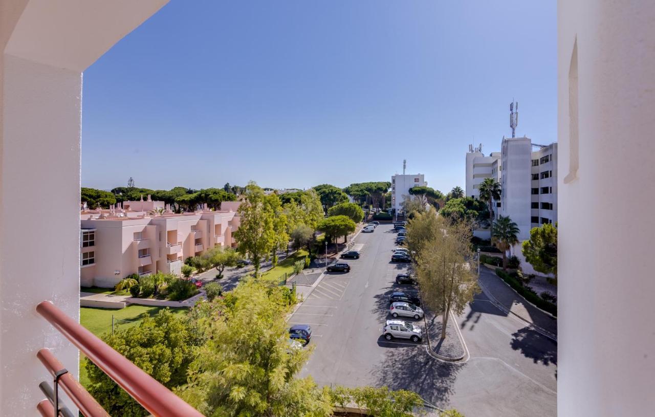 Village Atlantico Apartment Виламура Екстериор снимка